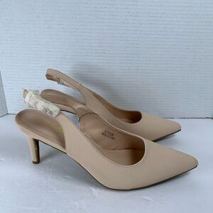 VEPOSE New York Women's Shoes Heels Nude Low Stilettos Sz 11 NEW in Box (S516)